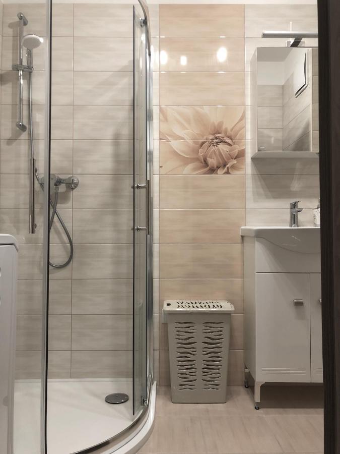 Exclusive Home - D. Apartman Pécs Buitenkant foto